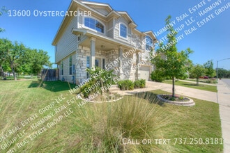 13600 Oystercatcher Dr in Austin, TX - Building Photo - Building Photo