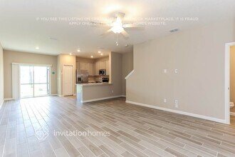 573 Cherry Ridge Dr in Orange Park, FL - Building Photo - Building Photo