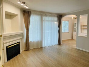 25235 SE Klahanie Blvd in Issaquah, WA - Building Photo - Building Photo