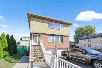 80 Wallace St in Belleville, NJ - Building Photo - Building Photo