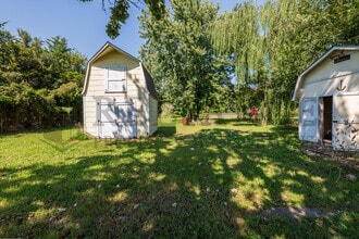 902 W Wallingford St in Wichita, KS - Building Photo - Building Photo