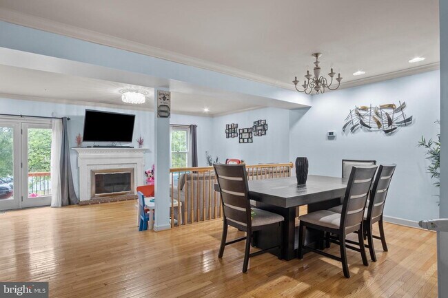 43535 Postrail Square in Ashburn, VA - Building Photo - Building Photo