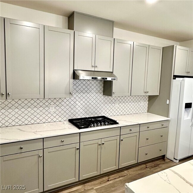 8948 Marigold Crk St