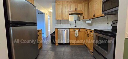 5634 Grace Ave in Bethlehem, PA - Building Photo - Building Photo