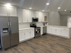 118 Halal Ct in Auburn, AL - Building Photo - Building Photo