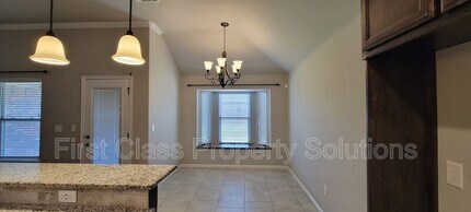 1113 Chestnut Creek Dr in Yukon, OK - Building Photo - Building Photo