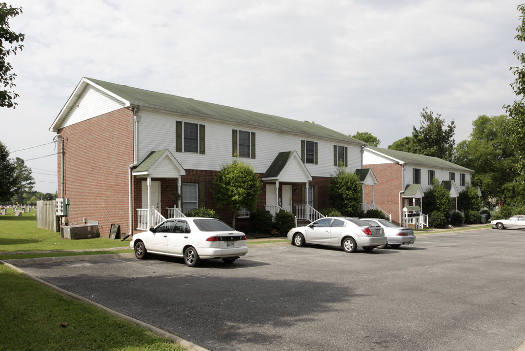 Monarch Village Apartments in Gallatin, TN - Foto de edificio