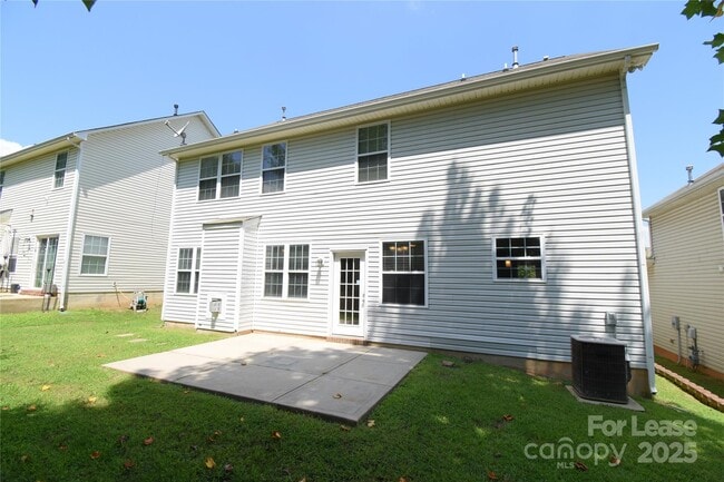 3334 Crutchfield Pl in Charlotte, NC - Foto de edificio - Building Photo