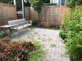 8 Mount Pleasant St, Unit 501 in Somerville, MA - Building Photo