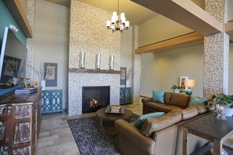 Axis Apartments in Everett, WA - Building Photo - Interior Photo