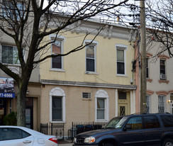 2015 Steinway St Apartments