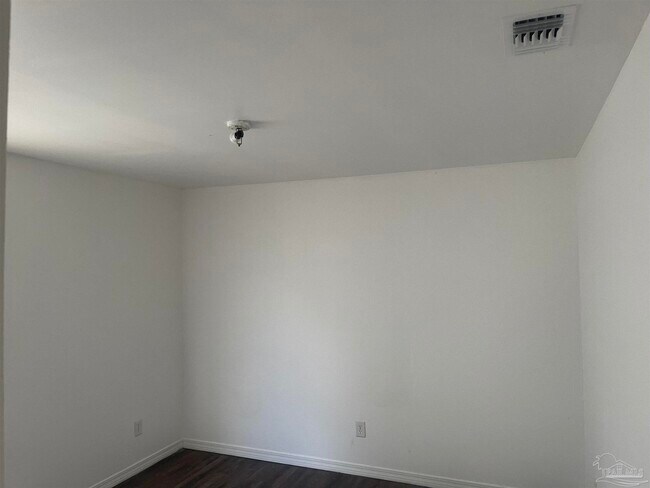 11086 Chippewa Way in Pensacola, FL - Building Photo - Building Photo