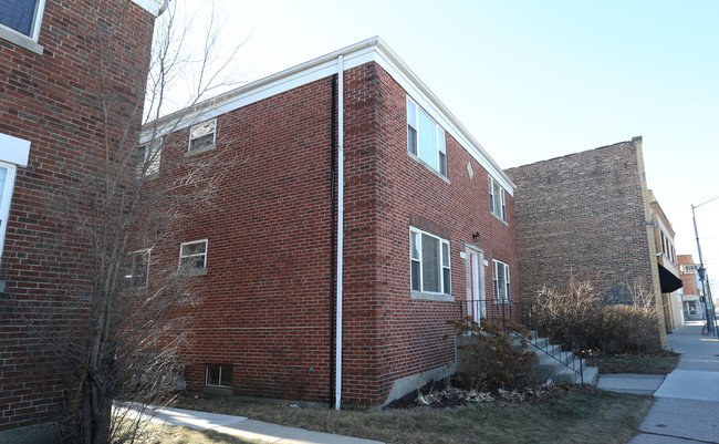 737 Garfield St in Oak Park, IL - Foto de edificio - Building Photo