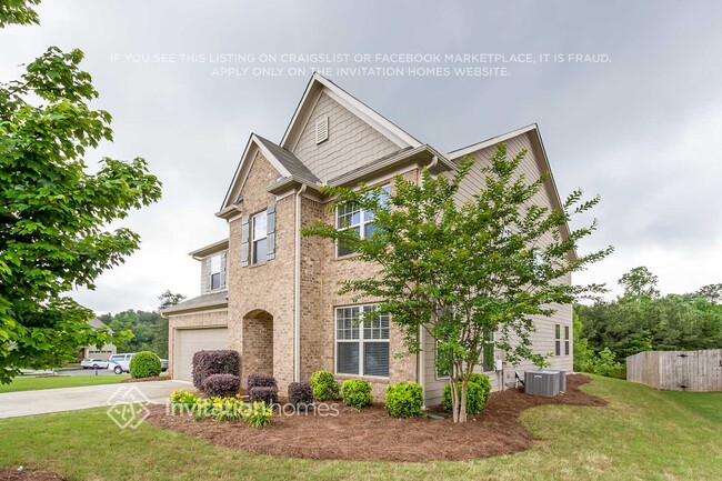 3574 Fallen Oak Ln in Buford, GA - Building Photo - Building Photo