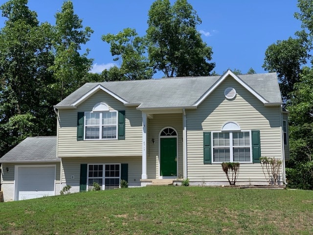 property at 8717 Forest Glen Cir