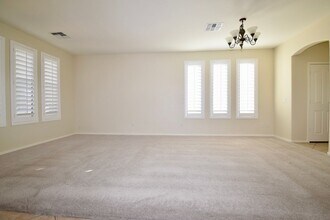 2909 E Country Shadows St in Gilbert, AZ - Building Photo - Building Photo