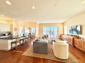 117 Glendale Ave in Oxnard, CA - Building Photo - Building Photo
