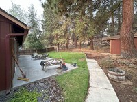 61363 Rock Bluff Ln in Bend, OR - Foto de edificio - Building Photo