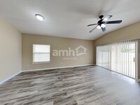 775 Bellshire Dr in Orange Park, FL - Building Photo - Building Photo