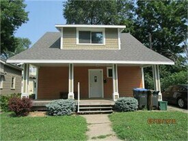 110 Glenwood Ave in Mankato, MN - Building Photo