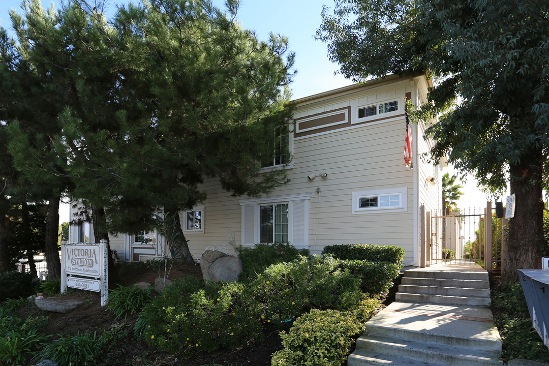 Victoria Station Apartments in Carlsbad, CA - Building Photo