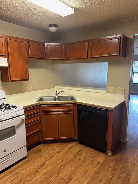property at 2227 E Stassney Ln