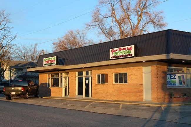 11305 E Sprague Ave