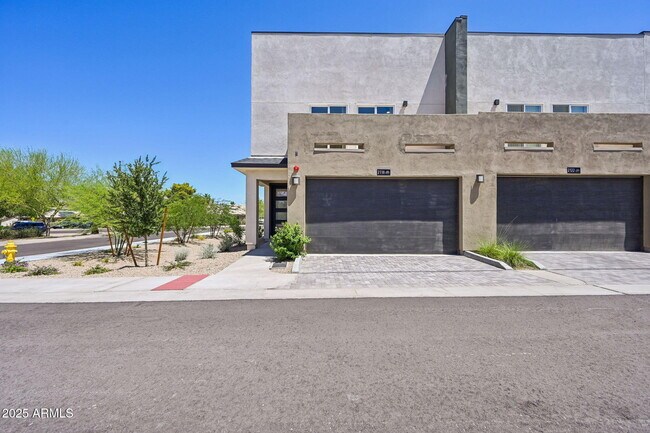 2131 JENNIFER LYNN Way in Phoenix, AZ - Building Photo - Building Photo