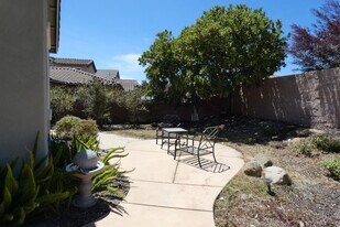 1084 Ford Dr in Nipomo, CA - Building Photo