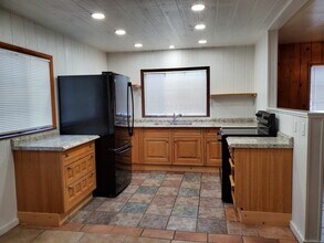 10370 Ute Pass Ave, Unit 1 in Green Mountain Falls, CO - Foto de edificio - Building Photo