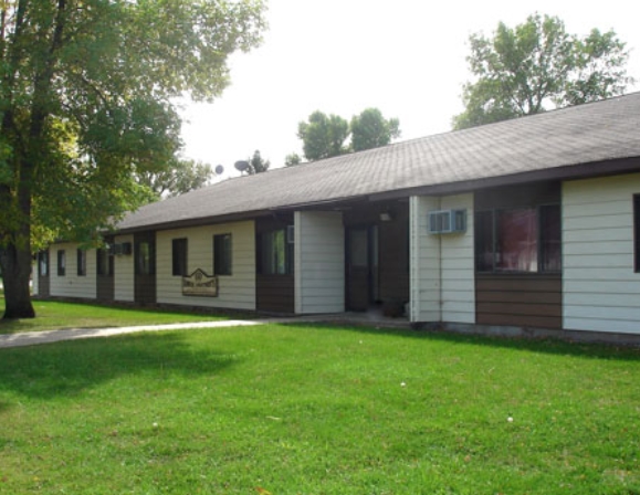 Sunrise Apartments in Morgan, MN - Building Photo