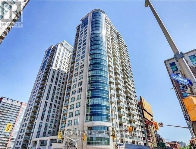 property at 195 Besserer St