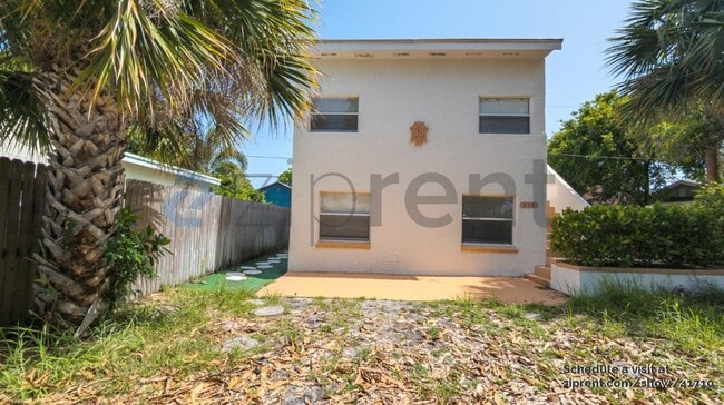 property at 515 Putnam Rd