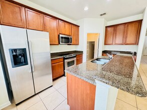 12974 Vennetta Way in Windermere, FL - Building Photo - Building Photo
