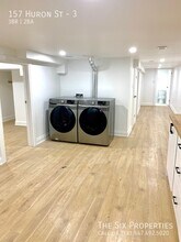 157 Huron St in Toronto, ON - Building Photo - Building Photo