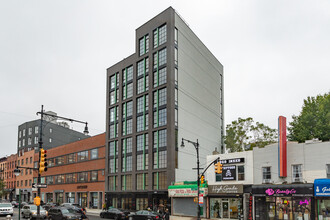 1425 Fulton St in Brooklyn, NY - Building Photo - Building Photo