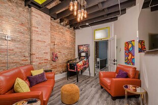 227 E College Ave in Appleton, WI - Building Photo