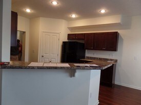 Kinsale 6951 in Powell, OH - Building Photo