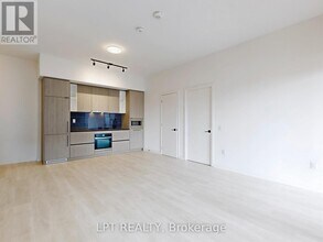 1285 Dupont St in Toronto, ON - Building Photo - Building Photo