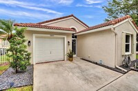 5647 Green Island Blvd in Greenacres, FL - Building Photo - Building Photo