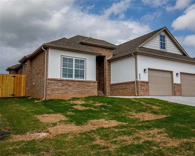 212 Nebo St in Prairie Grove, AR - Building Photo - Building Photo
