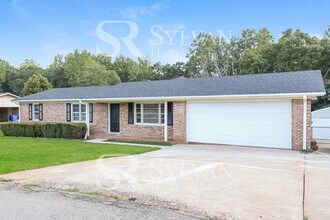 413 Boling Rd in Greenville, SC - Building Photo - Building Photo