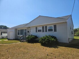 2213 Wharton Ave in Norfolk, VA - Building Photo