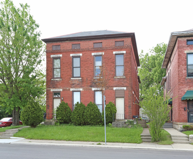 629-631 Oak St in Columbus, OH - Building Photo - Building Photo