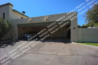 8449 S 48th St in Phoenix, AZ - Building Photo - Building Photo