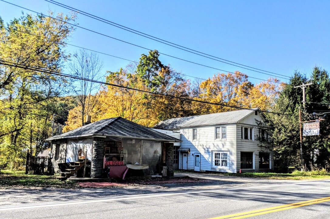 3465 State Route 97 in Barryville, NY - Building Photo