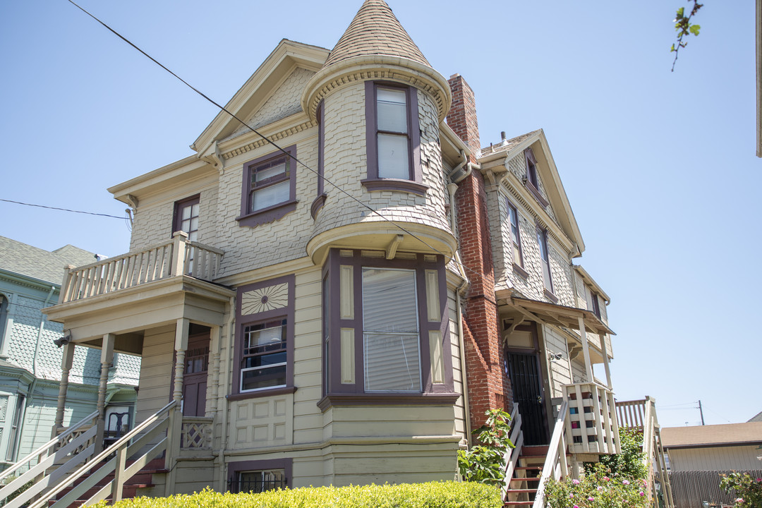 812 6th Ave in Oakland, CA - Foto de edificio