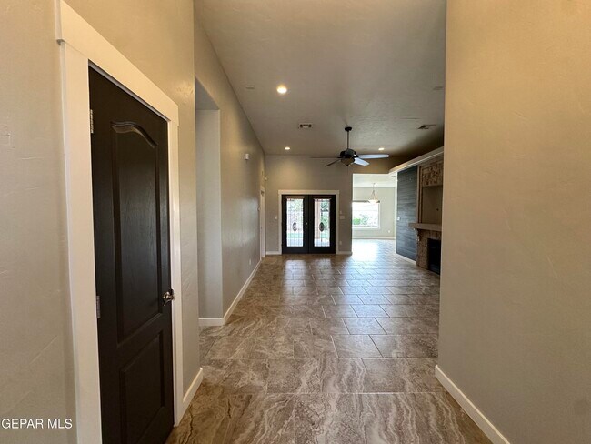 13108 Round Ridge in El Paso, TX - Building Photo - Building Photo