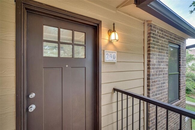 4159 Steck Ave in Austin, TX - Building Photo - Building Photo