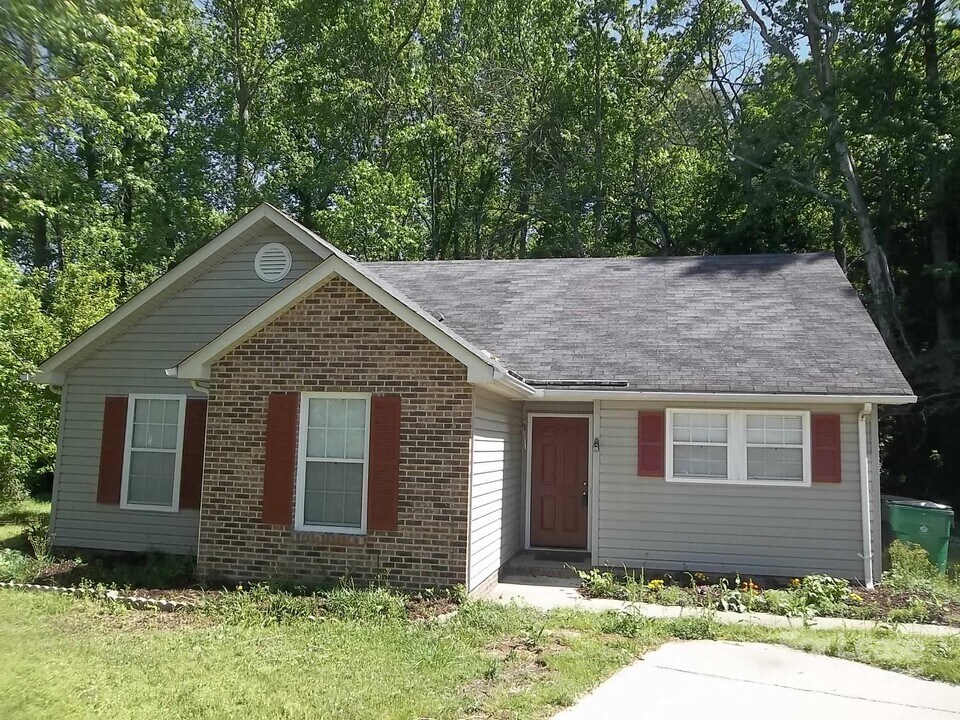 1337 Level Creek Ln in Charlotte, NC - Building Photo